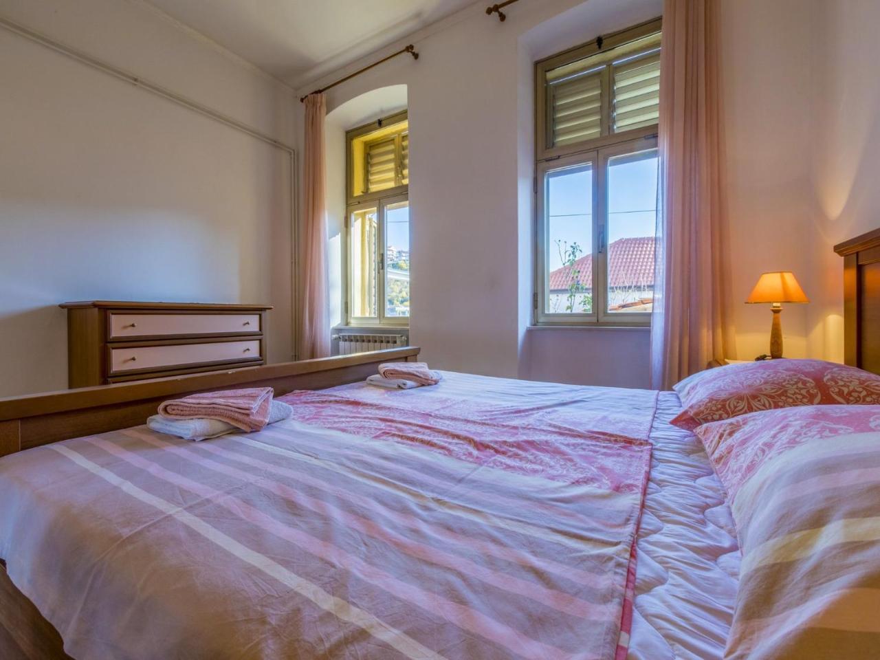 Apartment Piano Криквеница Екстериор снимка